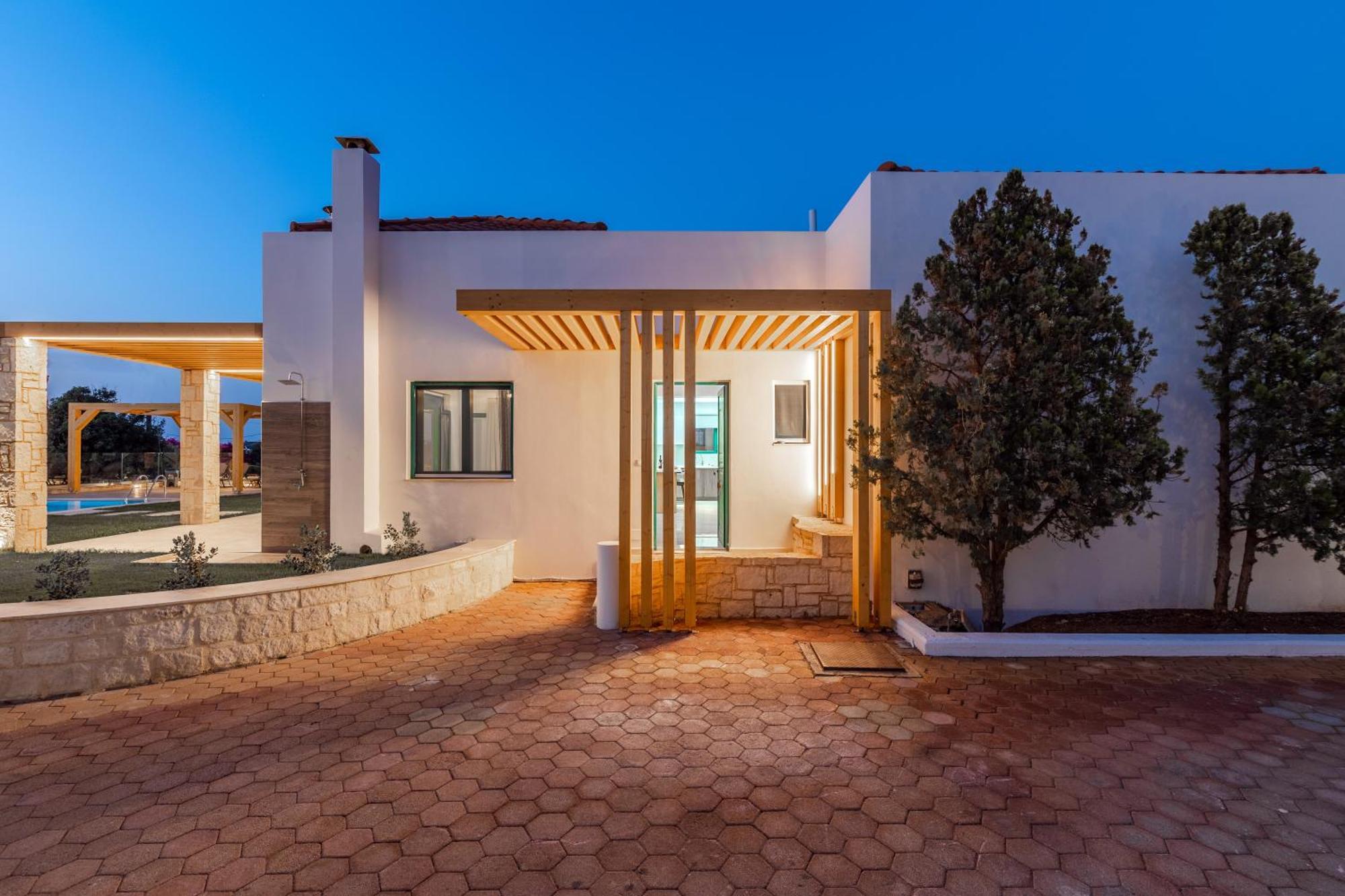 Sandi With Private Pool * Hersonissos (Crete)